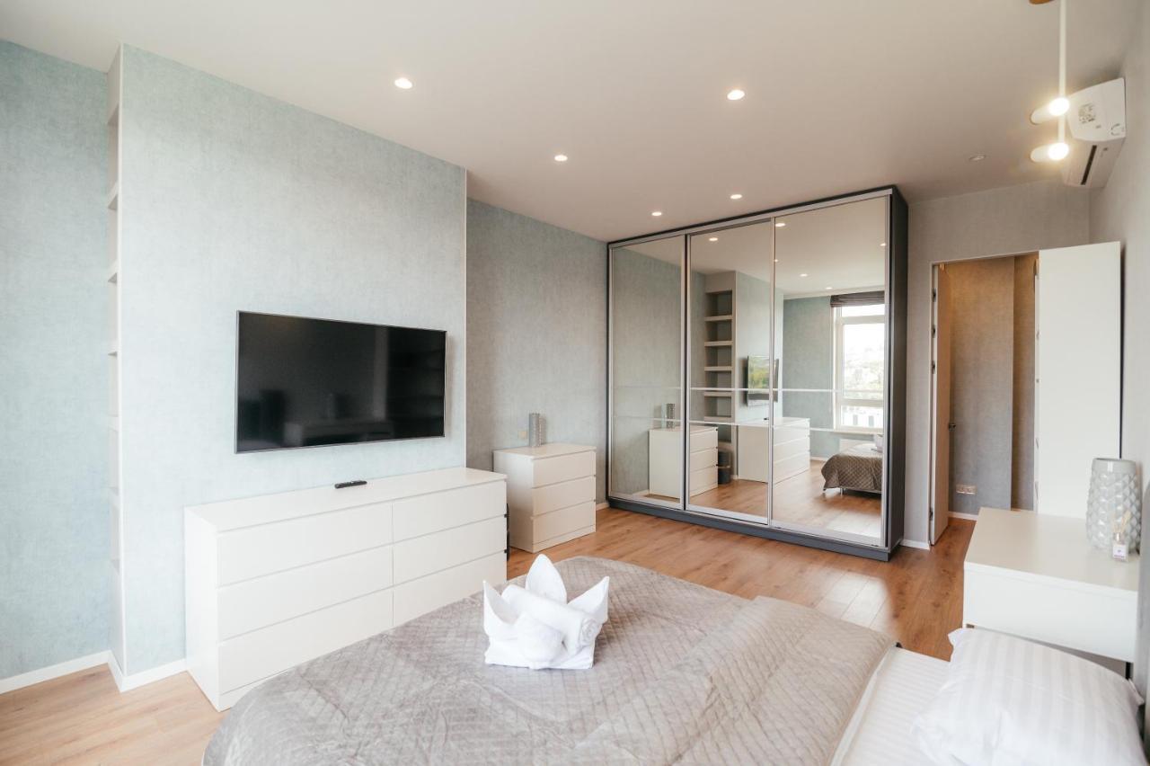 Pearl Premium Apartments 3 Kiev Buitenkant foto