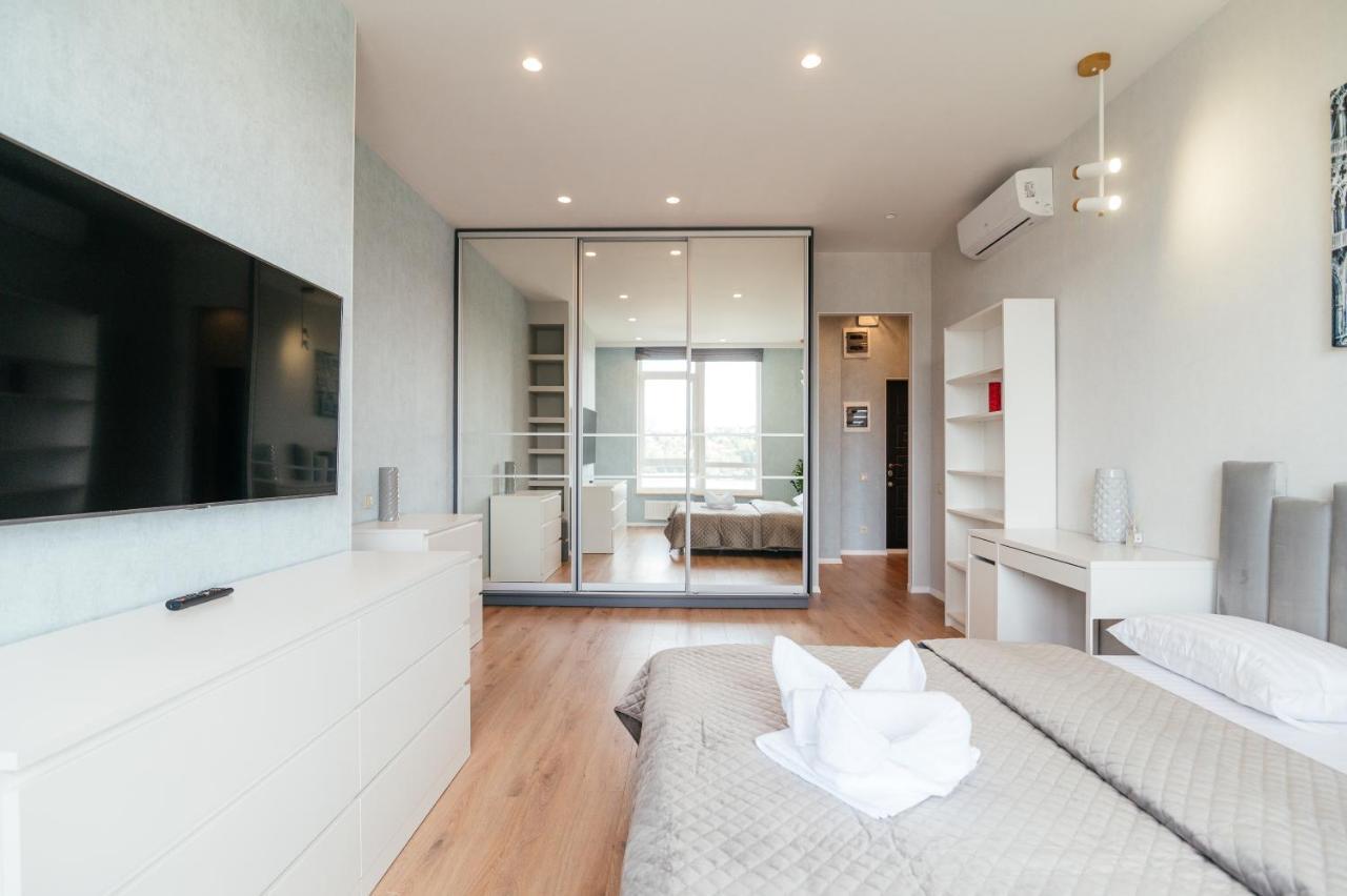 Pearl Premium Apartments 3 Kiev Buitenkant foto