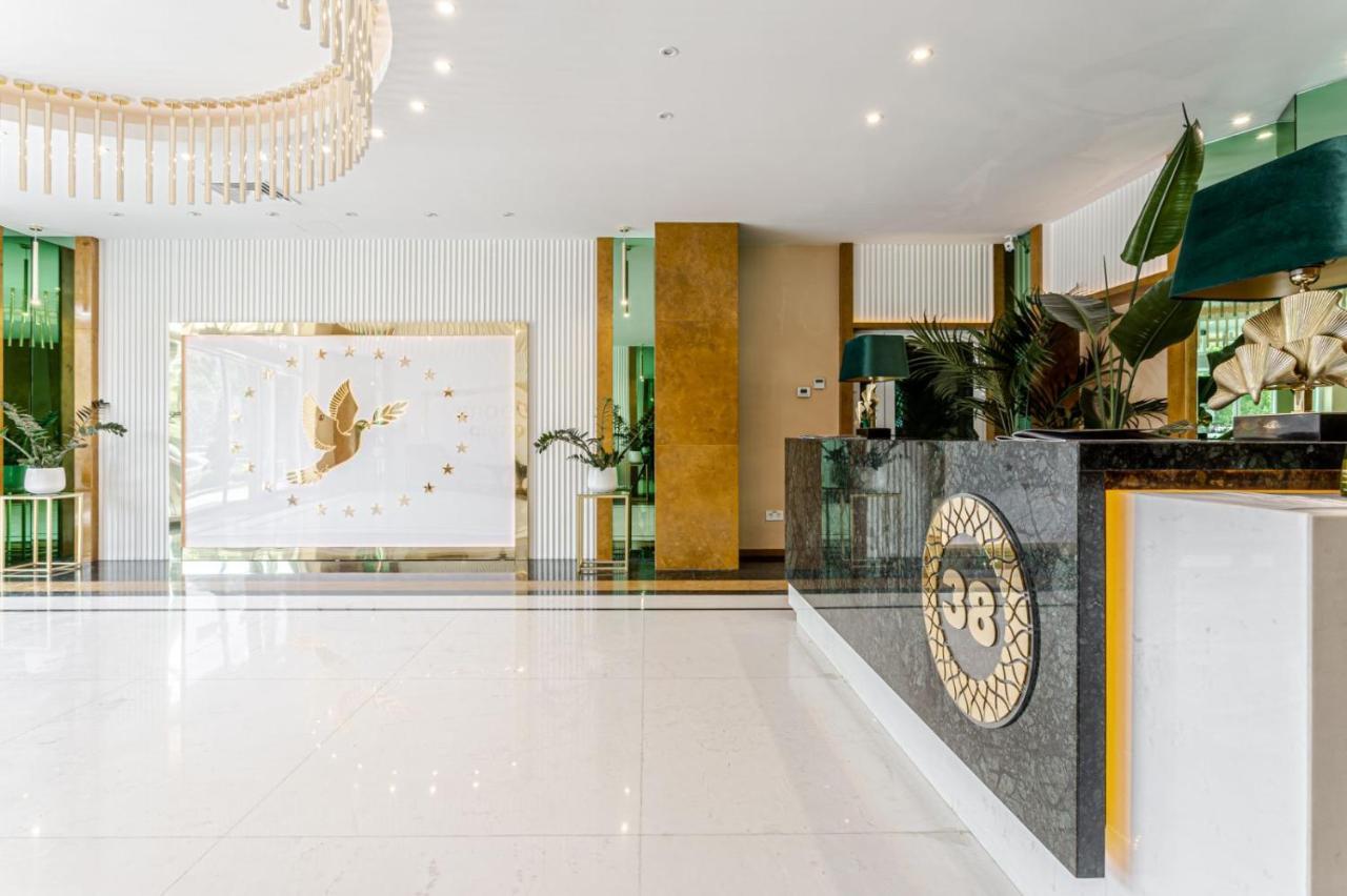 Pearl Premium Apartments 3 Kiev Buitenkant foto